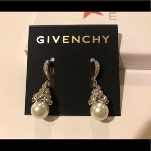 Givenchy earrings. New